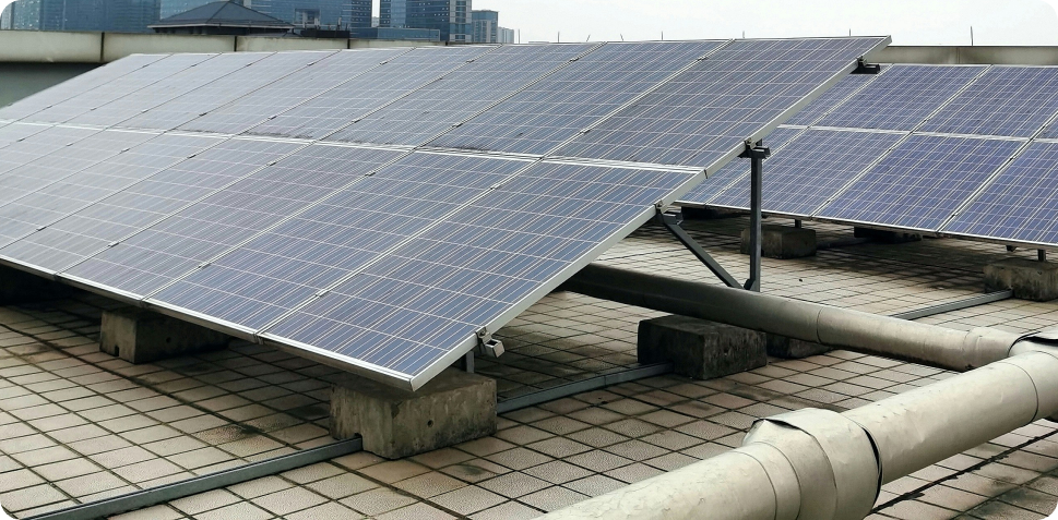 Overcoming Challenges in Commercial Solar